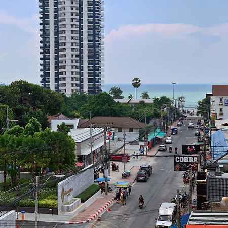 4 Palms Hotel Pratumanak Pattaya Exteriör bild