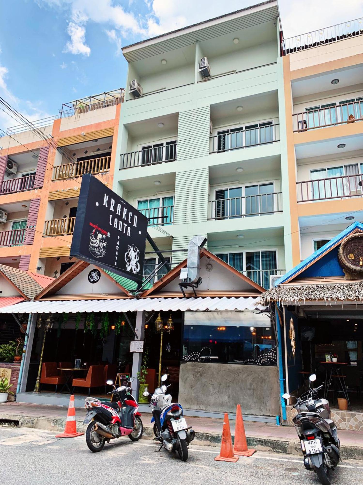 4 Palms Hotel Pratumanak Pattaya Exteriör bild